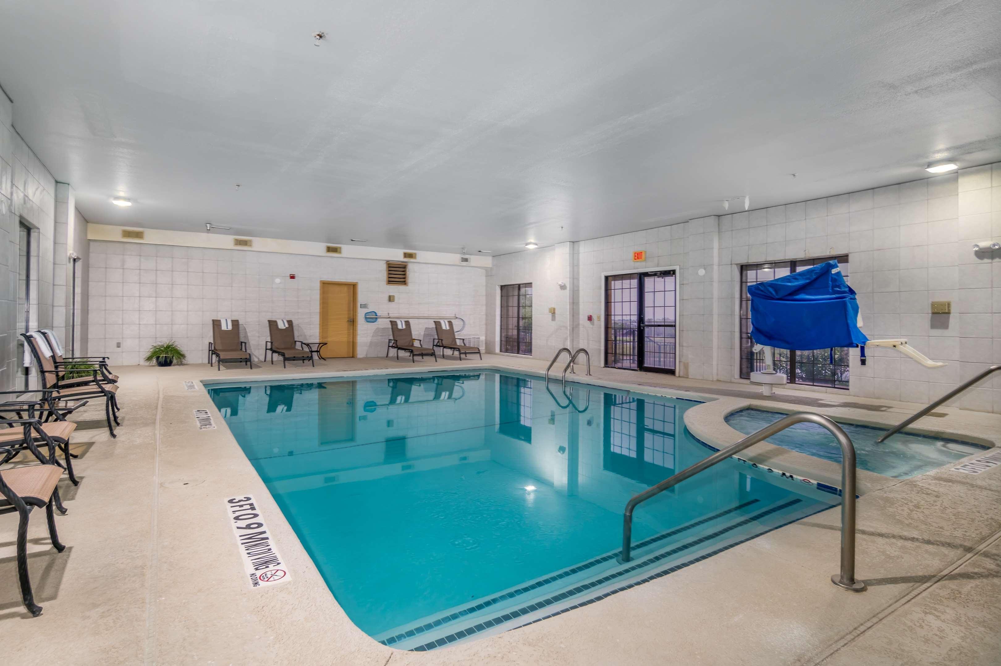 Best Western Plus Shamrock Inn & Suites Экстерьер фото